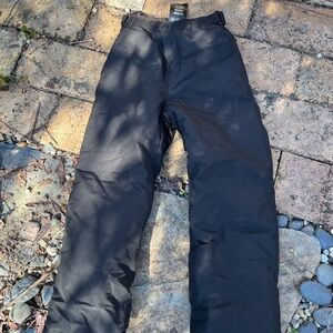 Children's Place brand new with tags. Black  Snow Pants, unisex size 8.
